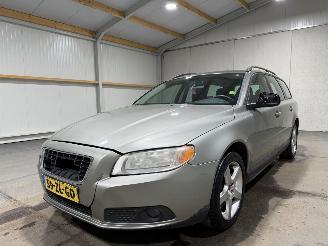 Volvo V-70 2.4 D5 136kW  Automaat Leder Kinetic picture 17