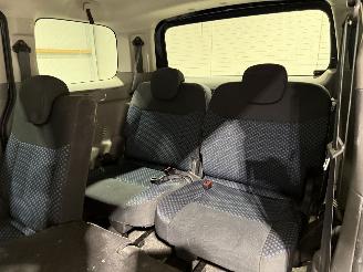 Nissan Evalia 1.6 81kW Acenta 7 Persoons picture 42