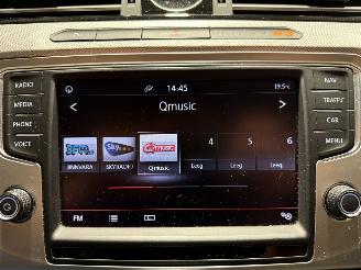 Volkswagen Passat 1.4TSI 110kW Automaat ACT Connected Series picture 16