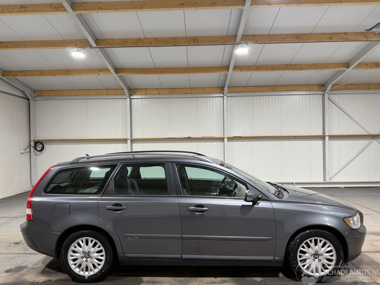 Volvo V-50 2.4 103kW Clima Momentum