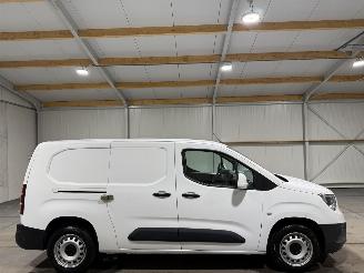 krockskadad bil bedrijf Opel Combo 1.5D 75kW L2H1 Edition Camera 2019/10