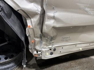 Polestar 2 Standard Range 69kWh Single Motor 170kW picture 43