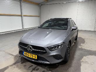 Mercedes A-klasse 180 100kW Automaat Panoramadak Star Edition picture 10