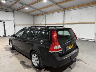 Volvo V-70 2.0T4 140kW Automaat Inscription Edition Pano picture 12