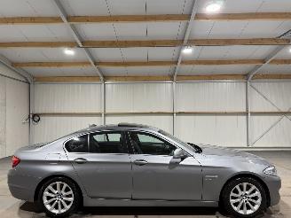 Avarii autoturisme BMW 5-serie 528i 180kW Automaat Schuifkantel Executive 2011/11