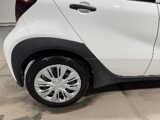 Toyota Aygo X 1.0VVT-i MT  53kW  Airco picture 20