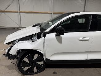 Volvo C-40 82kWh 185kW Single Motor Extended Range Plus picture 13