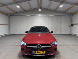 Mercedes Cla-klasse 200 120kW Automaat Business Solution AMG Panoramadak picture 4