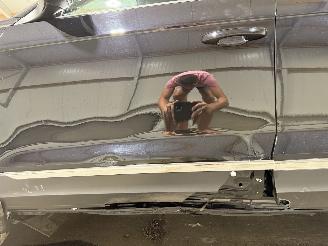 Volkswagen T-Roc 1.5TSI 110kW Automaat Sport Business R picture 25