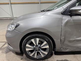 Nissan Pulsar 1.2DIG-T 85kW Tekna picture 15