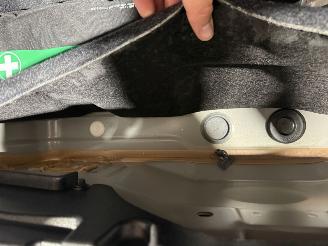 Volvo XC40 70kWh Single Motor 175kW Essential picture 42