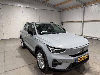 Volvo XC40 70kWh Single Motor 175kW Essential picture 3