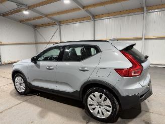 Volvo XC40 70kWh Single Motor 175kW Essential picture 8
