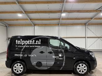 krockskadad bil bedrijf Opel Combo 1.5D 75kW Airco L1H1 Edition 2022/1