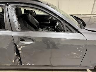 BMW 3-serie 318i 115kW Automaat Executive Edition picture 16