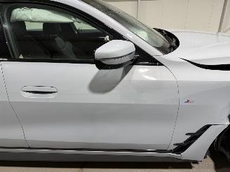 BMW i4 eDrive35 70kWh 210kW M Sport Edition picture 16