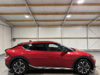 Damaged car Kia EV6 58kWh AIR 125kW 2023/7