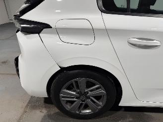 Peugeot 308 1.2PureTech 96kW Active Pack Business picture 31