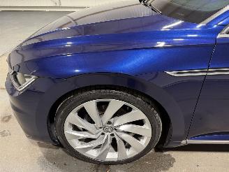 Volkswagen Arteon 2.0TSI 140kW Automaat Pano Business R picture 15