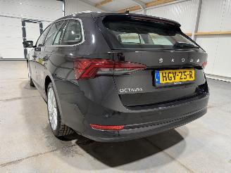 Skoda Octavia 1.4TSI iV 110kW Automaat PHEV Business Edition Plus picture 38