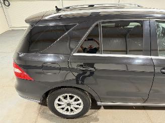 Mercedes M-klasse 350BlueTech 190kW Automaat picture 21