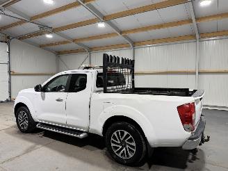 Nissan Navara 2.3dCi 120kW N-Connecta King Cab picture 11