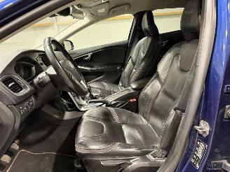 Volvo V-40 1.6D2 84kW Cross Country Momentum picture 12