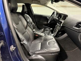 Volvo V-40 1.6D2 84kW Cross Country Momentum picture 22