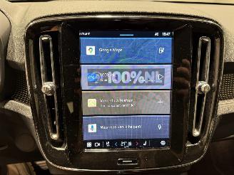 Volvo XC40 Recharge 78kWh P8 AWD 300kW R-Design picture 16