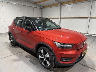 Volvo XC40 Recharge 78kWh P8 AWD 300kW R-Design picture 2