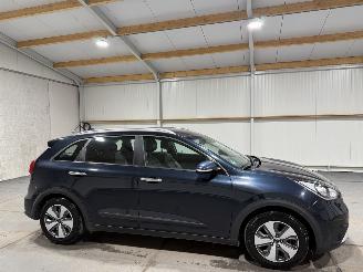 Kia Niro 1.6GDI 77kW Hybrid DynamicLine picture 2