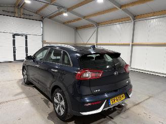 Kia Niro 1.6GDI 77kW Hybrid DynamicLine picture 12