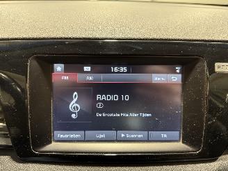 Kia Niro 1.6GDI 77kW Hybrid DynamicLine picture 17