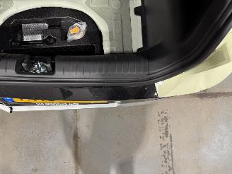 Hyundai Inster E-Motion 42kWh 71kW Automaat picture 32