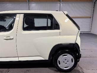 Hyundai Inster E-Motion 42kWh 71kW Automaat picture 16