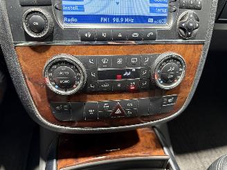 Mercedes R-klasse 320CDI 165kW Automaat Lang 4-Matic Pano 6Persoons picture 17