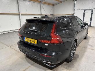 Volvo V-60 2.0T6 Recharge 186kW AWD R-Design picture 6