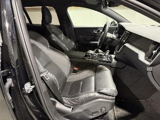 Volvo V-60 2.0T6 Recharge 186kW AWD R-Design picture 45