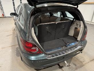 Mercedes R-klasse 320CDI 165kW 4-Matic 7 Persoons picture 39