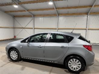 Opel Astra 1.4 74kW Edition picture 11