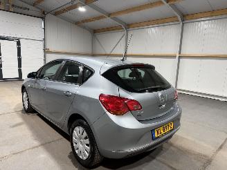 Opel Astra 1.4 74kW Edition picture 12