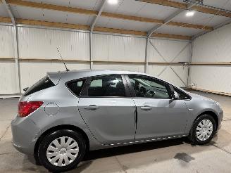 Opel Astra 1.4 74kW Edition picture 5