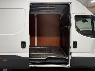 Iveco Daily 2.3D 115kW Automaat 352L H3 picture 18