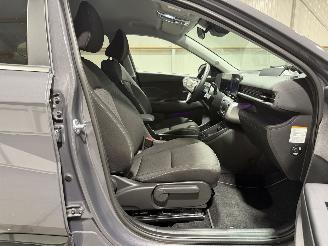 Hyundai Kona 65.4kWh 160kW Comfort Smart picture 13