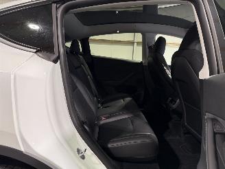 Tesla Model Y 75kWh Long Range 258kW AWD picture 47