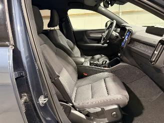 Volvo XC40 70kWh 170kW Recharge Core picture 35