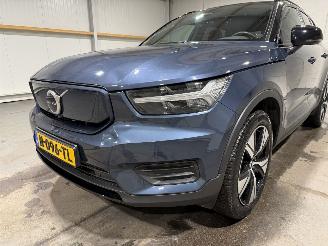 Volvo XC40 70kWh 170kW Recharge Core picture 24