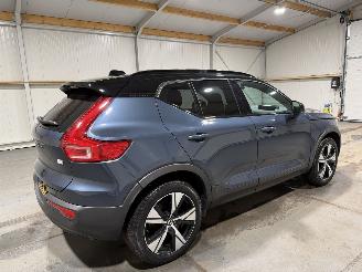 Volvo XC40 70kWh 170kW Recharge Core picture 5