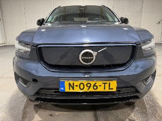 Volvo XC40 70kWh 170kW Recharge Core picture 23