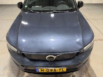 Volvo XC40 70kWh 170kW Recharge Core picture 20